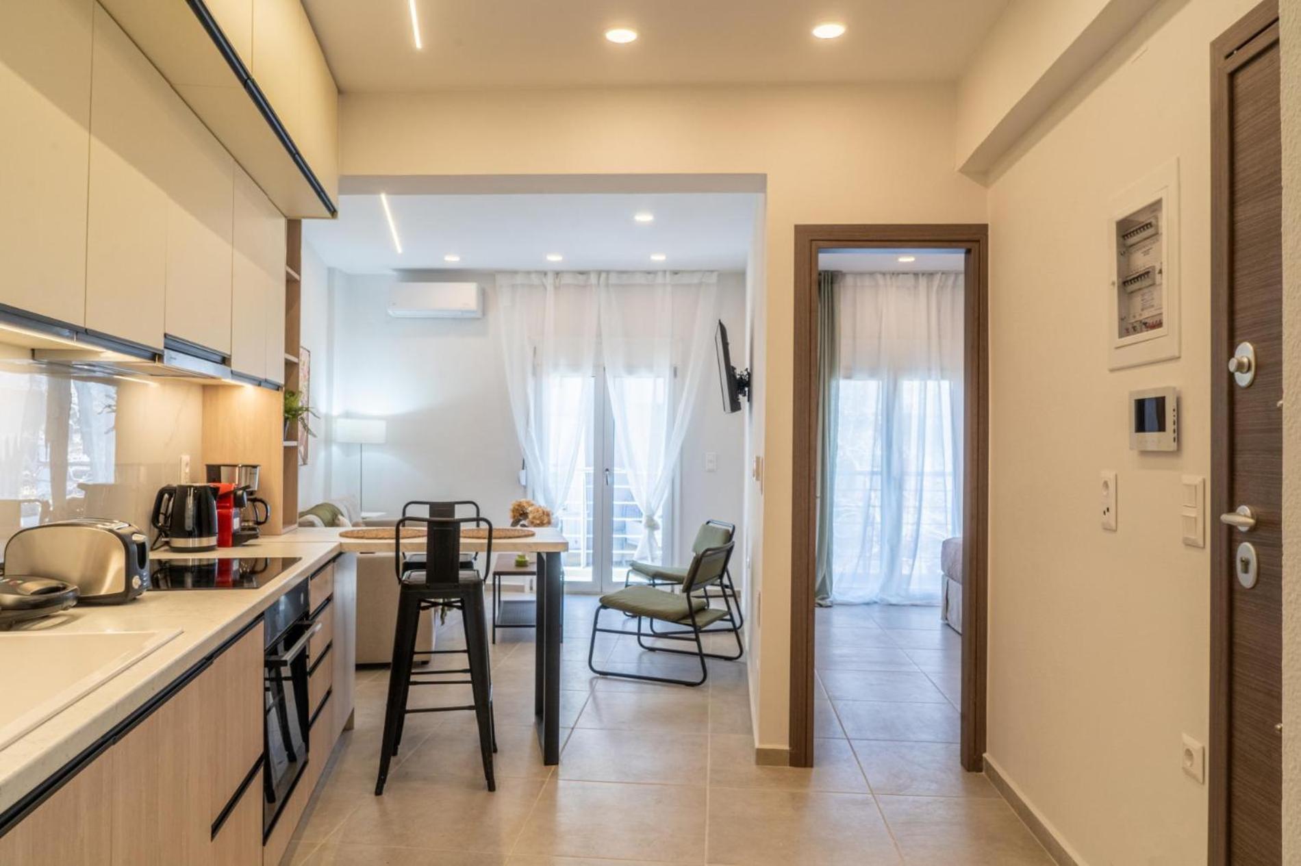 Апартаменты Pananos Sq. House I Ираклион Экстерьер фото